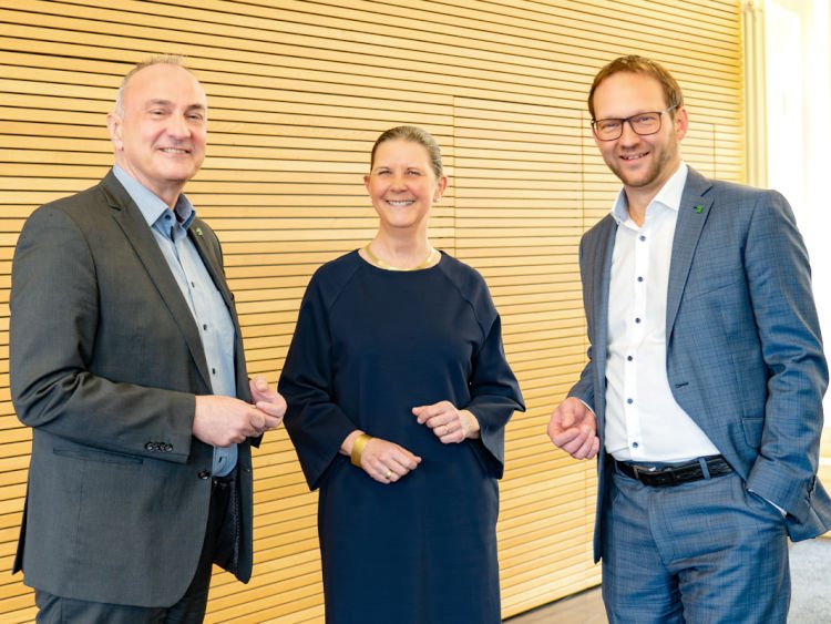 UmweltBank Vorstand - (Left) Goran Bašić -Heike Schmitz - Dietmar von Blücher - ETF